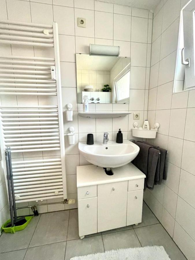 Nice And Comfortable, Centrally Located Apartment ไรน์เฟลเดิน ภายนอก รูปภาพ